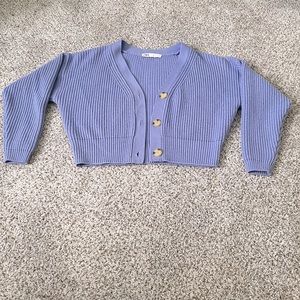 ZARA cropped cardigan w/ tortoiseshell buttons.